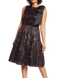 Swoonworthy texture & shine to ring in the NYE in an A line dress from Halogen